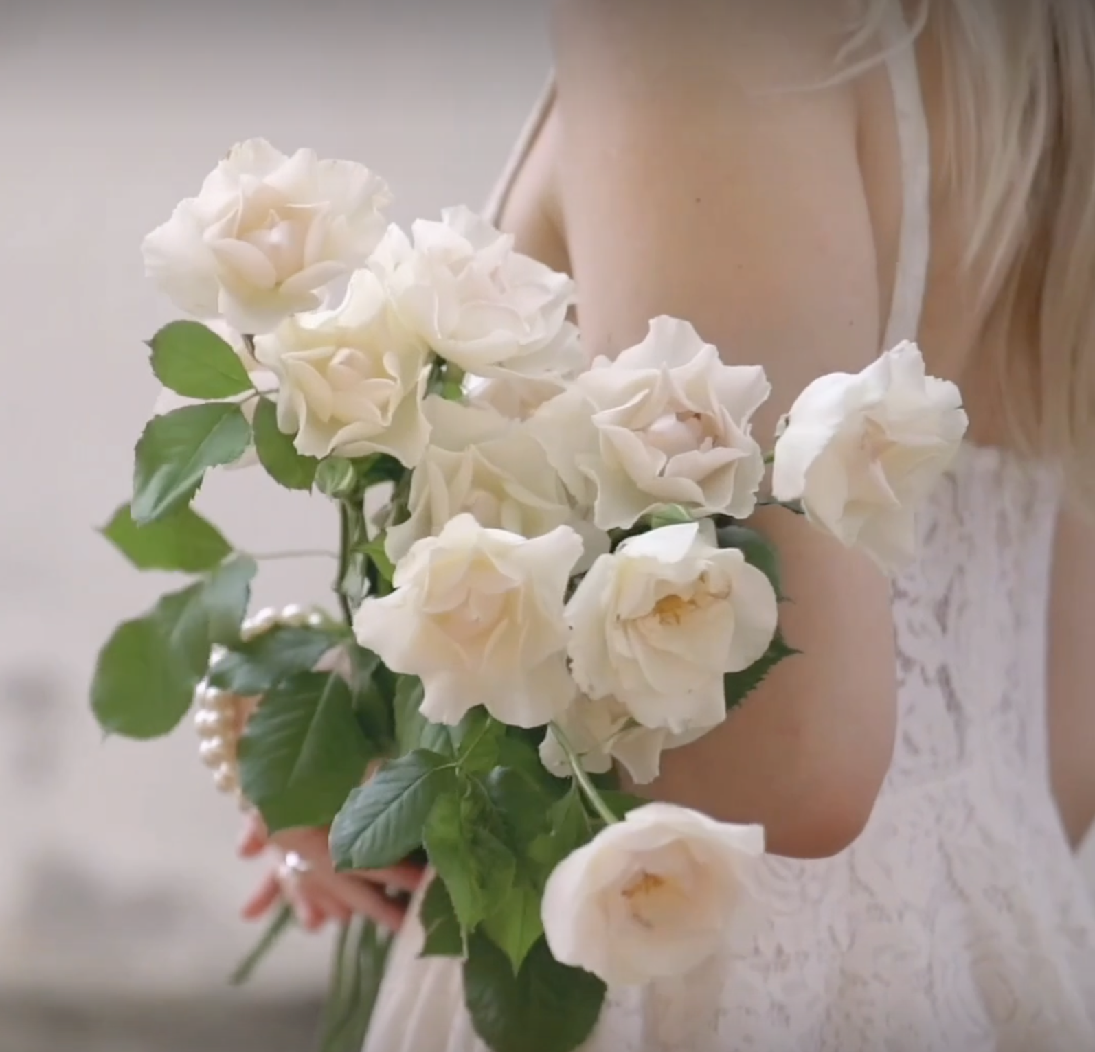 Alina Neacșa floral work